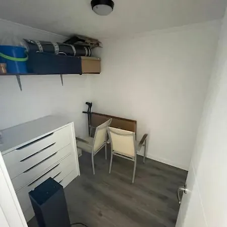 Casa Dos Pisos Con Terraza Perelló