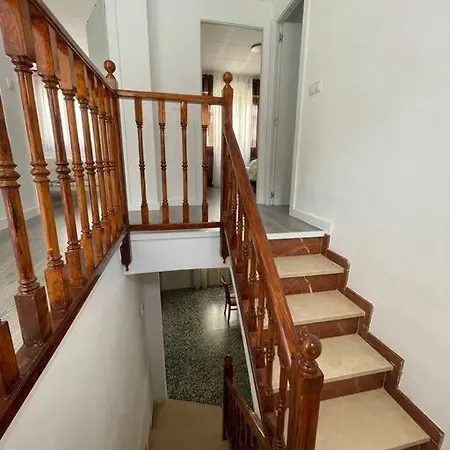 Casa Dos Pisos Con Terraza Semesterbostad Perelló